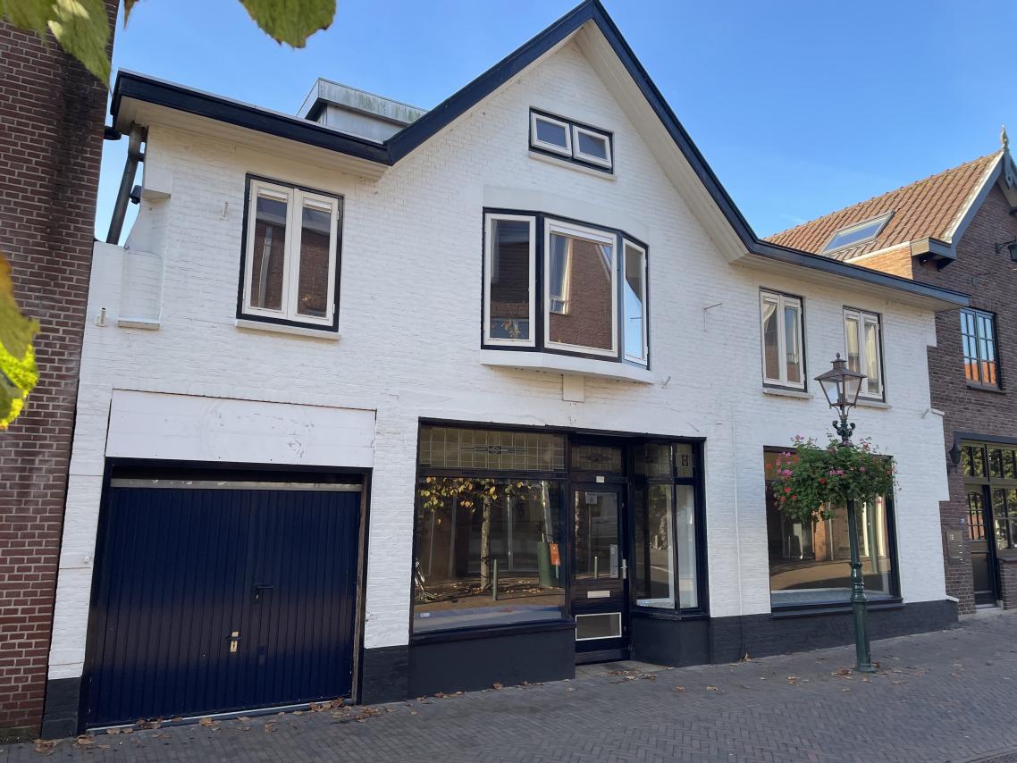 Multifunctionele Winkel-/Bedrijfsruimte Dorpsstraat